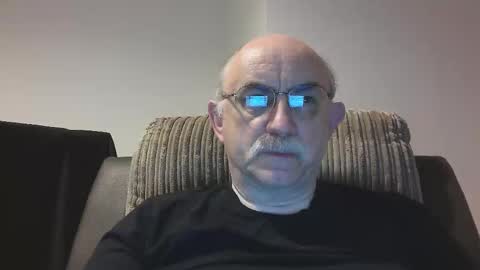 Snapshot of grey_dom chatting on 10/14/25, 10:38 Master  Sir online show from 10/14/25, 10:38