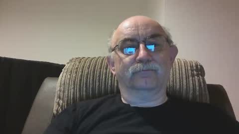 Snapshot of grey_dom chatting on 10/25/25, 02:24 Master  Sir online show from 10/25/25, 02:24