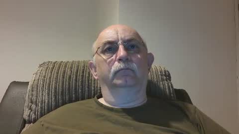 Snapshot of grey_dom chatting on 07/17/26, 09:38 Master Sir online show from 07/17/26, 09:38