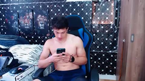 Snapshot of griego01 chatting on 01/08/26, 06:10 griego01 online show from 01/08/26, 06:10