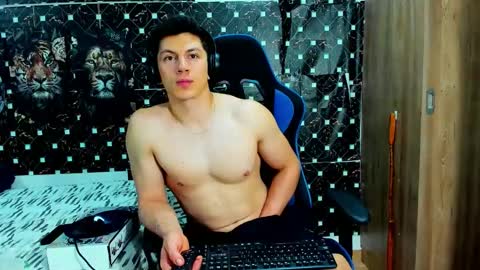 Snapshot of griego01 chatting on 05/16/26, 06:32 griego01 online show from 05/16/26, 06:32