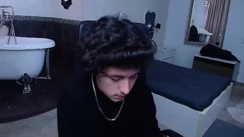 Snapshot of griffindane chatting on 02/15/26, 07:51 GriffinDane online show from 02/15/26, 07:51