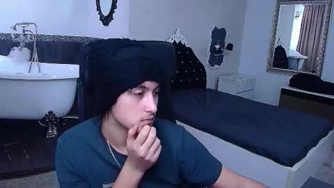 Snapshot of griffindane chatting on 02/20/26, 06:19 GriffinDane online show from 02/20/26, 06:19