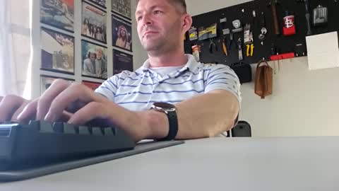 gringo_diks online show from 04/15/26, 02:35