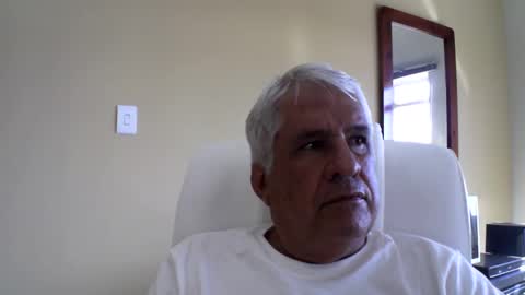 Snapshot of grisa01 chatting on 09/11/25, 06:30 grisa01 online show from 09/11/25, 06:30