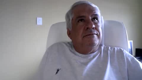 Snapshot of grisa01 chatting on 09/21/25, 02:40 grisa01 online show from 09/21/25, 02:40