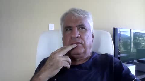 Snapshot of grisa01 chatting on 05/07/26, 12:10 grisa01 online show from 05/07/26, 12:10