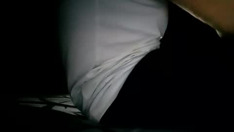 Snapshot of grly_boy chatting on 11/11/25, 03:17 bigW2M online show from 11/11/25, 03:17