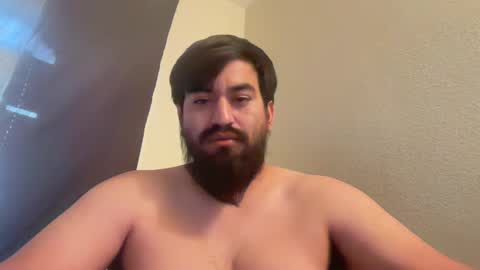 Snapshot of growerto5 chatting on 02/13/25, 04:39 Hornystoner online show from 02/13/25, 04:39