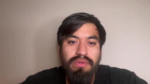 Snapshot of growerto5 chatting on 03/03/25, 02:04 Hornystoner online show from 03/03/25, 02:04