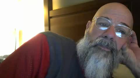 Snapshot of grsmnky65 chatting on 11/30/25, 03:32 grsmnky65 online show from 11/30/25, 03:32