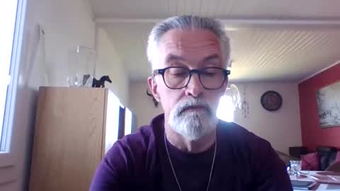 Grybear online show from 04/24/26, 01:57