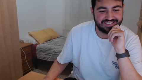 Snapshot of gsendra chatting on 01/11/25, 11:34 gsendra online show from 01/11/25, 11:34