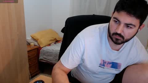 Snapshot of gsendra chatting on 03/09/25, 04:55 gsendra online show from 03/09/25, 04:55