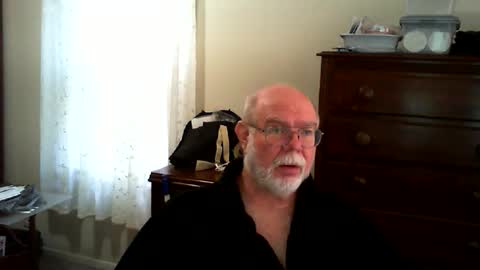 Snapshot of gtnolder60 chatting on 04/30/26, 11:38 Gary online show from 04/30/26, 11:38