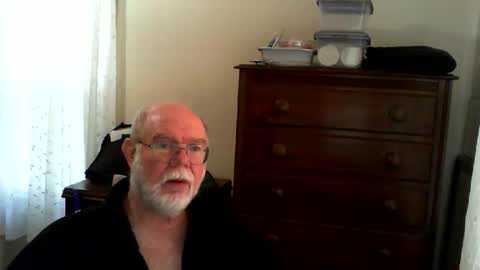Snapshot of gtnolder60 chatting on 05/12/26, 11:40 Gary online show from 05/12/26, 11:40