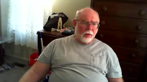 Snapshot of gtnolder60 chatting on 05/15/26, 01:18 Gary online show from 05/15/26, 01:18