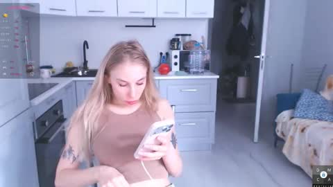 Eva online show from 02/20/26, 06:59