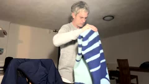 guardiannif_ online show from 02/06/25, 10:00