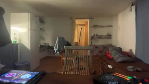 guardiannif_ online show from 03/05/26, 11:23