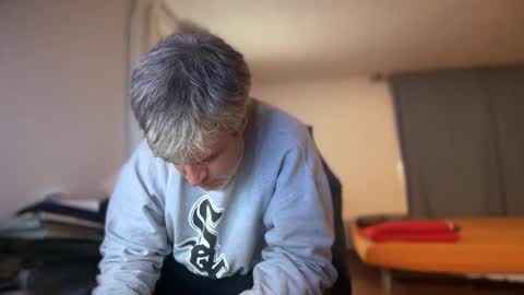 guardiannif_ online show from 03/22/26, 09:40