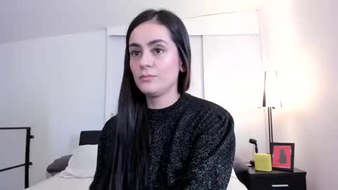 Elena online show from 12/04/24, 08:07