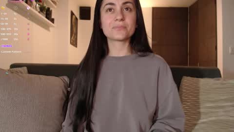 Elena online show from 10/02/25, 02:18