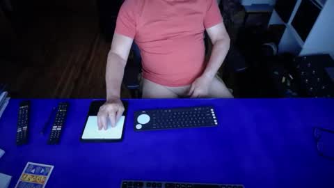 guesswhatigot2 online show from 10/10/25, 09:08