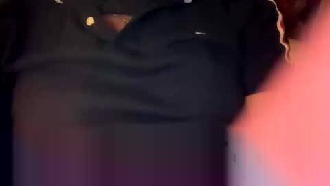 guesswhosback13 online show from 04/21/26, 07:25