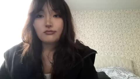 Amy online show from 05/02/26, 01:38