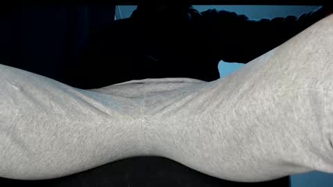 Snapshot of guinho_sp2 chatting on 12/06/24, 11:44 Guinho online show from 12/06/24, 11:44