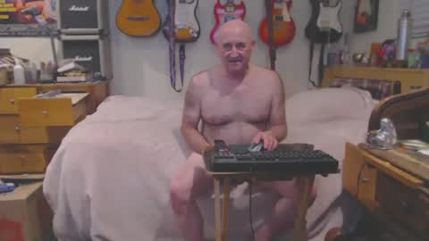 Mario online show from 02/19/25, 02:01