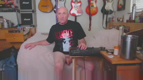 Mario online show from 02/19/25, 10:09