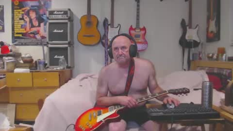 Mario online show from 03/03/25, 11:11