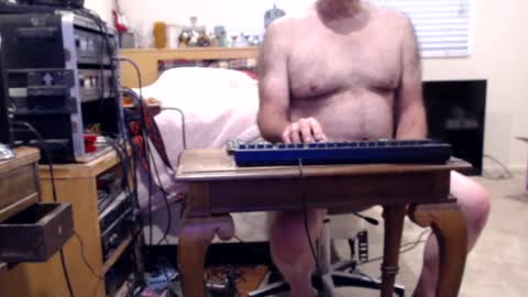 Mario online show from 03/09/25, 06:43