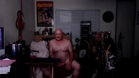 Mario online show from 10/31/25, 09:21