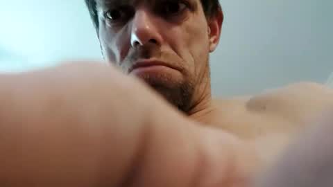 gunnarssonbenni33 online show from 04/18/26, 08:53