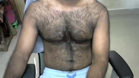 Snapshot of guru95497 chatting on 06/06/26, 06:18 guru95497 online show from 06/06/26, 06:18