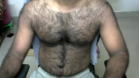 Snapshot of guru95497 chatting on 06/12/26, 05:45 guru95497 online show from 06/12/26, 05:45