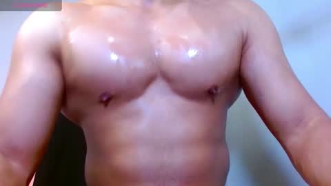 holl latino online show from 07/18/26, 08:01