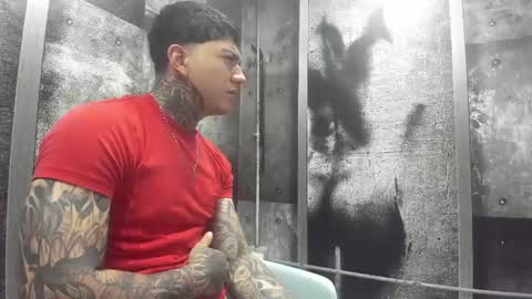 Snapshot of gury_tattoo chatting on 06/24/26, 07:57 Gury online show from 06/24/26, 07:57