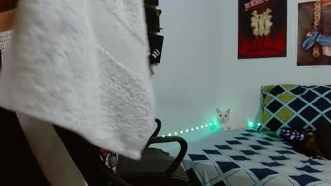 Guts online show from 02/27/25, 05:04