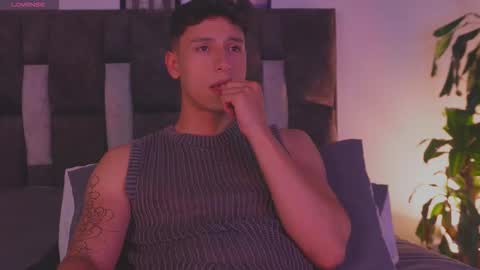 Gabriel online show from 03/29/26, 06:13