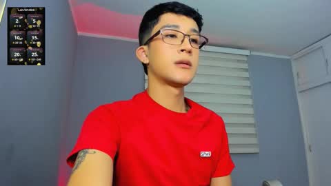 Snapshot of guy_veryhot1 chatting on 11/28/25, 11:40 onlyfans kevin garcia s online show from 11/28/25, 11:40