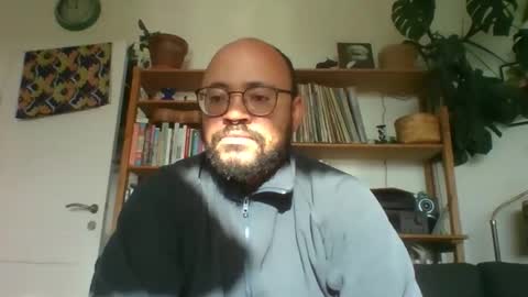 guy_wood15 online show from 11/03/25, 10:49