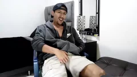 karim online show from 12/31/24, 11:31