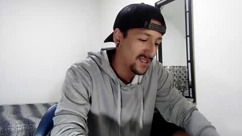 karim online show from 01/08/25, 04:02