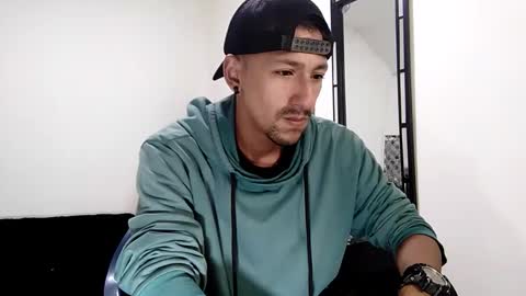 karim online show from 01/10/25, 08:51