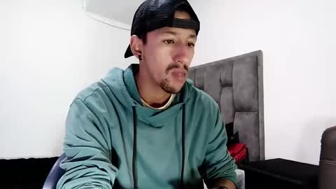 karim online show from 02/26/25, 08:48