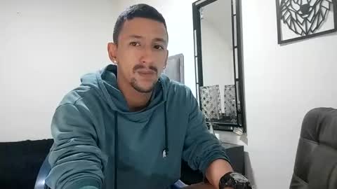 karim online show from 03/09/25, 01:48